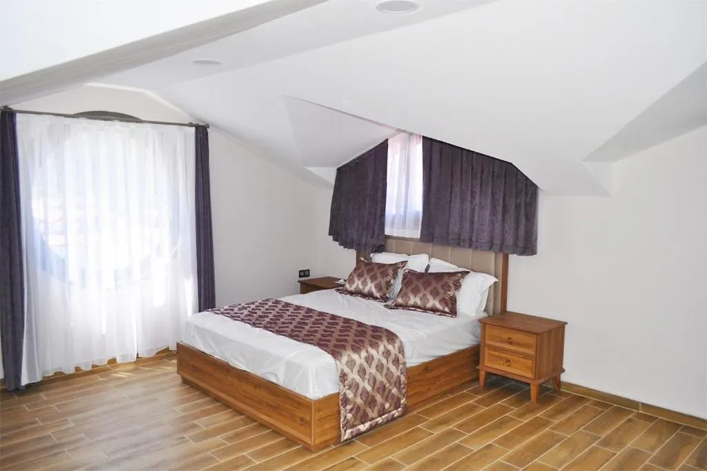 Ozalp Villa C Fethiye 0*,